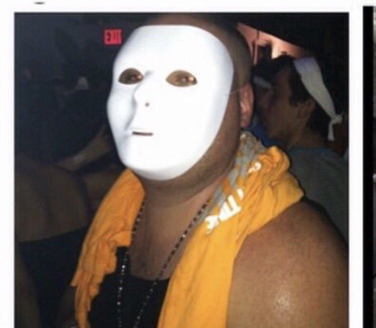 NooocH51's tweet photo. Happy 30th @ad__jr1 from wearing masks at raves to having 2 beautiful children #WatchTheFeet https://t.co/Ms8fxMkKC8