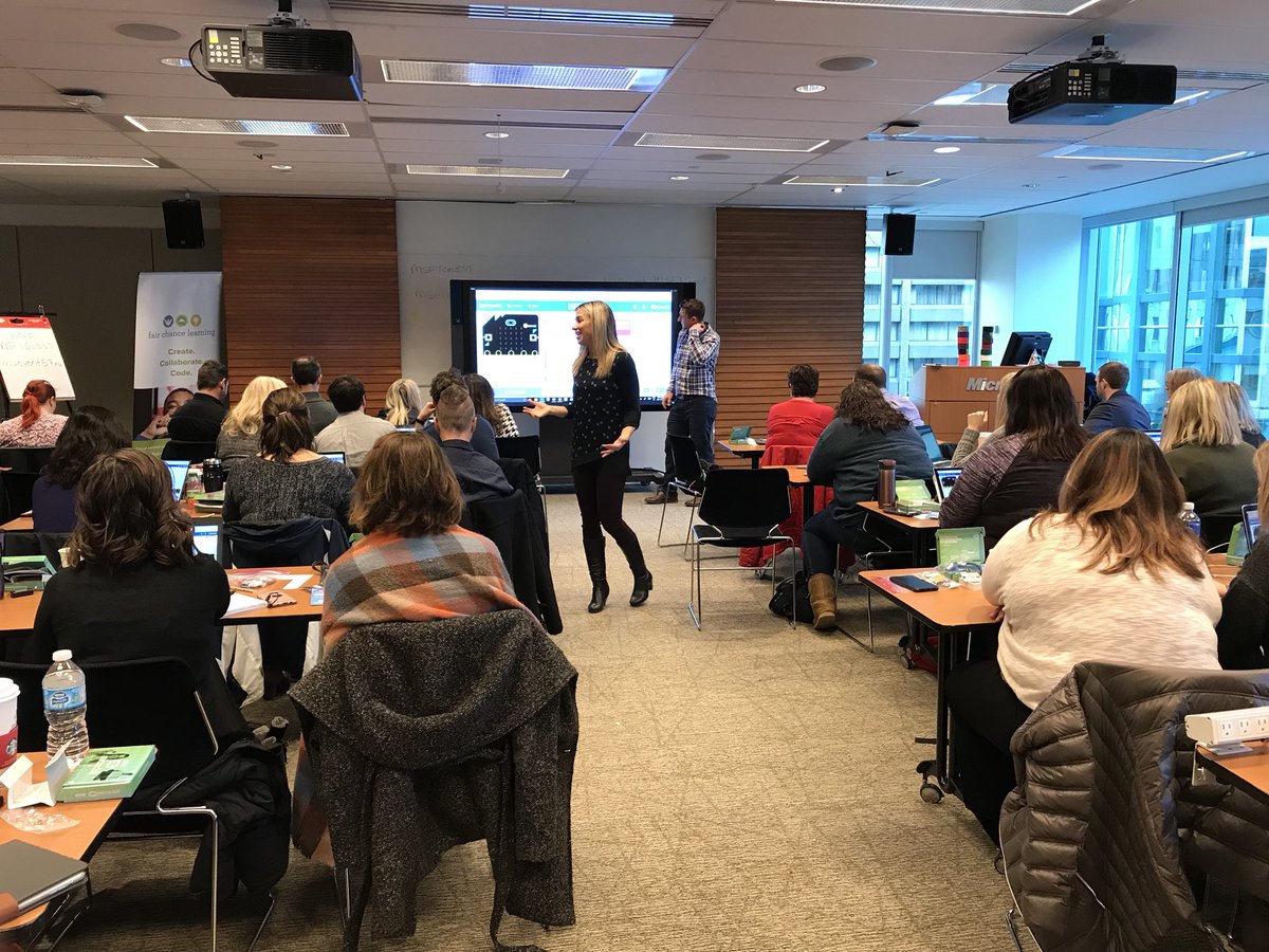ktruyens's tweet image. “Every time you shake-that-thing” says @lisaannefloyd while teaching Ts how to code a step counter with a #microbit @FCLEdu @MicrosoftEduCA #CSEdWeek #CanCodes