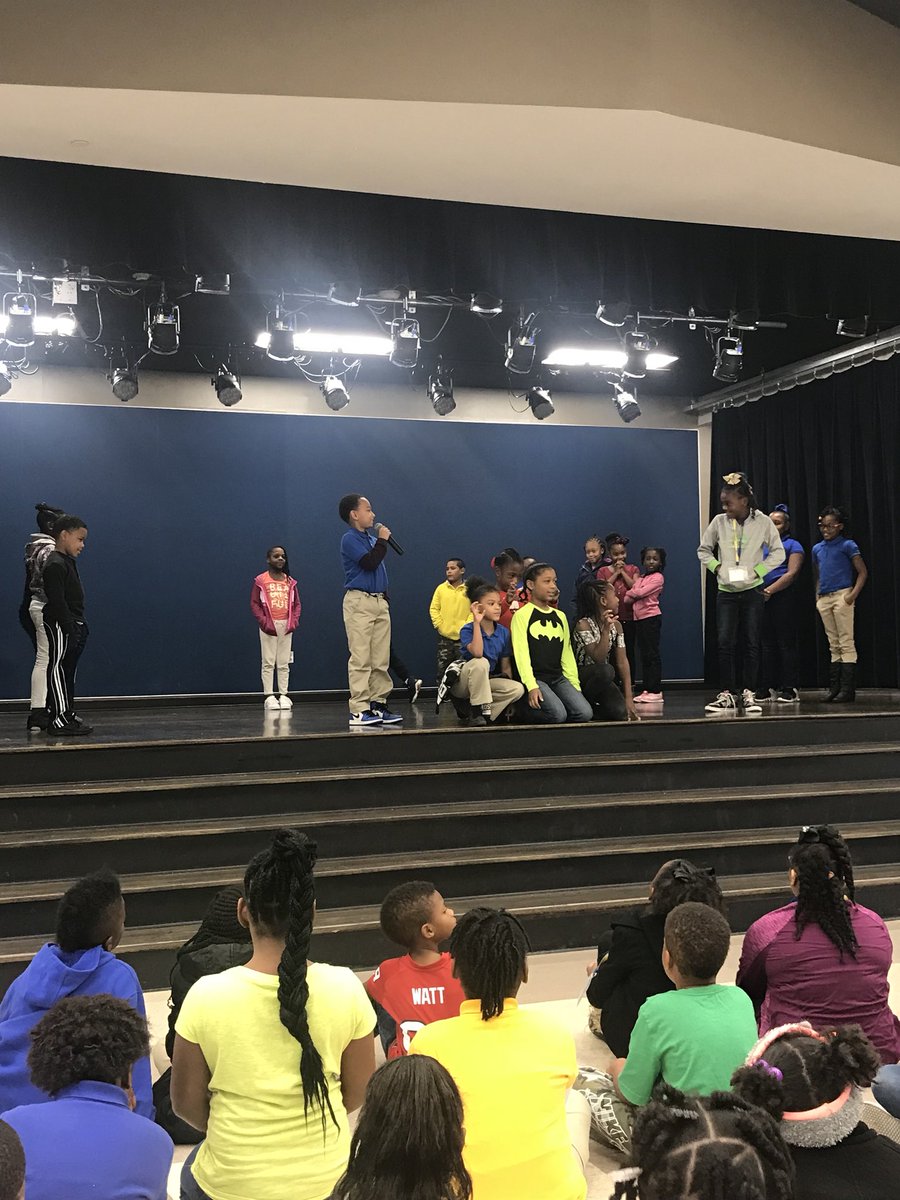 JECEMagnet's tweet photo. 3rd grade presenting Organisms and Environments. Thanks @AlleyECE #StagingSTEM!! @houartsaccess @HouArtsPartners https://t.co/jjoxnly5HP