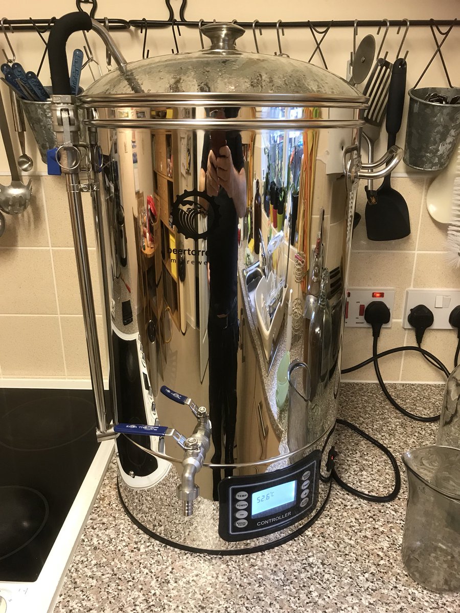 Merseybrewer's tweet photo. Brewing tonight https://t.co/aP9JBOAttA