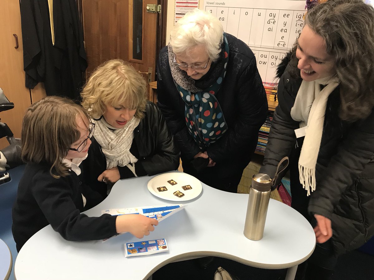 StonarPrep's tweet photo. More fantastic #exitpoints @StonarSchool this afternoon; talking about learning and being the learners, parents of Y1, 3 and 6 are enjoying sharing this termโs @The_IPC learning https://t.co/eVnik0CVft