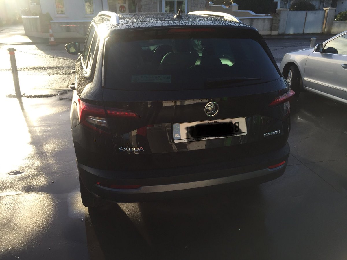 EtarrantSons's tweet photo. The all new Skoda #Karoq has arrived and is available for a test drive today! Your perfect Christmas present to you 🎅🏼 #ETarrantSkoda #simplyclever https://t.co/wlOeYJFfEX