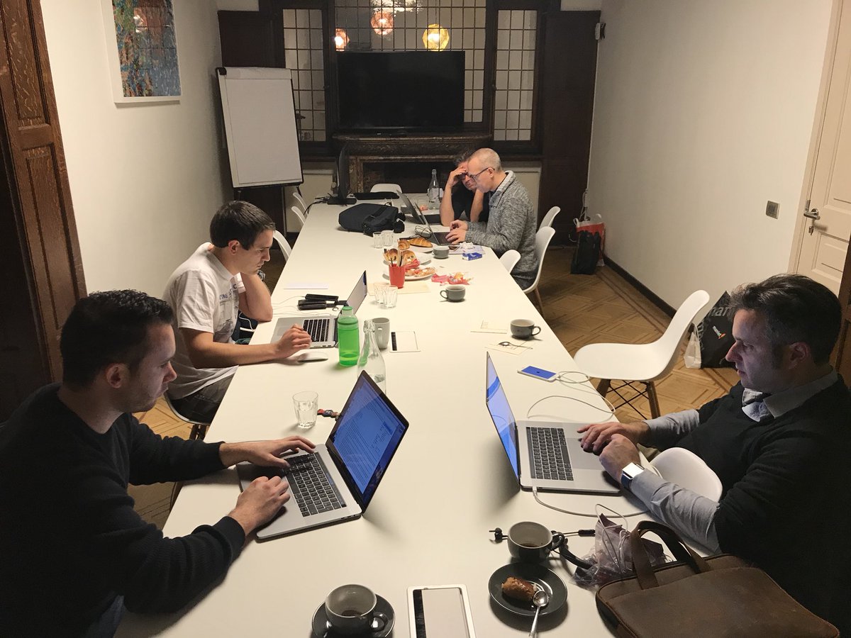 Bjorn_Forslund's tweet photo. 4 days #hackathon #targeteveryone #cloudexplorers in Brussel, Belgia 😎 https://t.co/bFeL3o8kXU