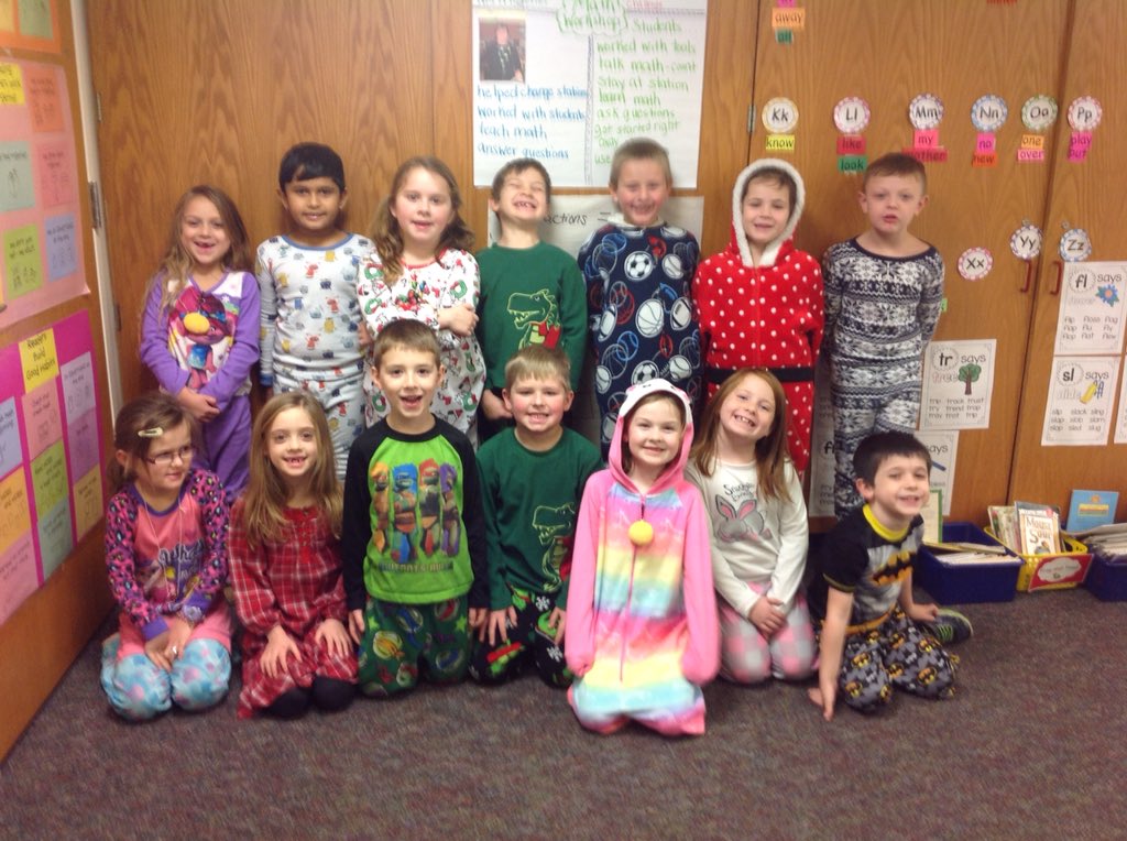 eburnsredsox's tweet photo. PJ Day! For CCMC ! #rsd13ct #brewster13  #pjdayforthekids #ctchildrens https://t.co/mpP2E7DSsl