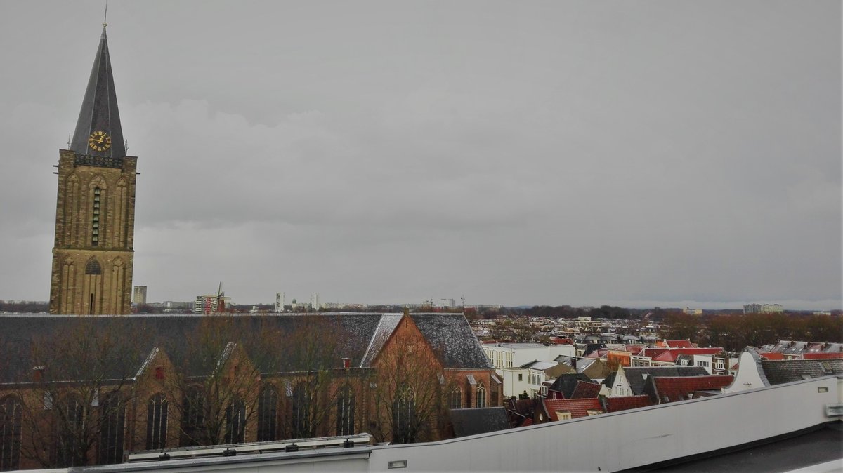 Het uitzicht over Utrecht dat mijn auto had vanmorgen. Terwijl ik een presentatie gaf voor PLUS bibliotheken. <a href="/Bieb023/">Bibliotheek Zuid-Kennemerland</a>