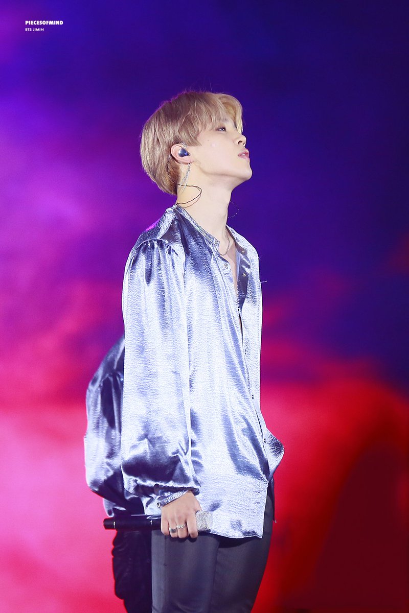 piecesofmind_jm's tweet photo. #JIMIN #지민  @BTS_twt 171208 https://t.co/JbTnpWs4Cc