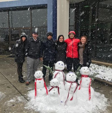 MBOBHM's tweet photo. How do we celebrate the winter event? By making a snowman family! #MBBHM #MercedesBenz #wvtm13 #birmingham #Alabama #snow #family @spann https://t.co/k2vHiXNi5M