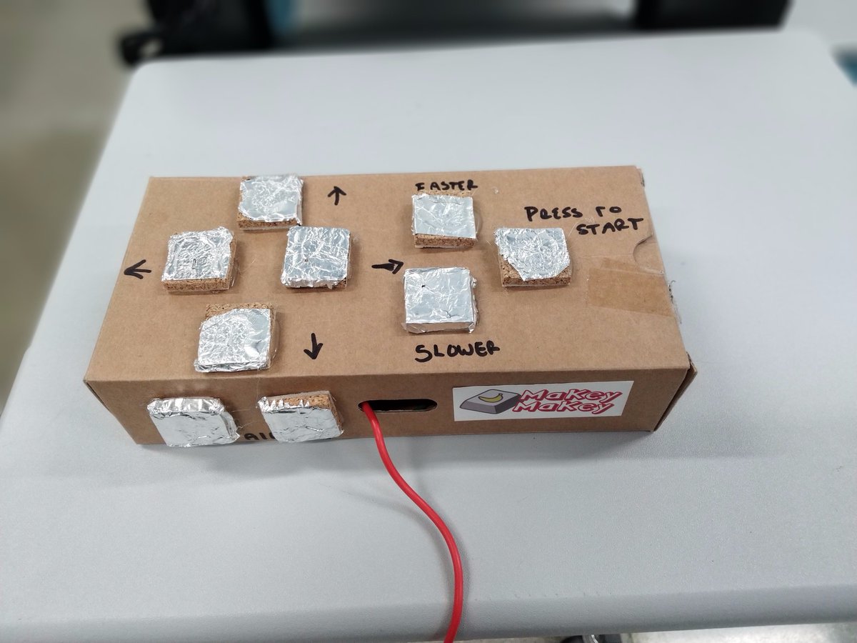 MrSchmitzSVVSD's tweet image. Hey students, what do you want to do for CSEd week? Build a @Sphero controller out of random stuff using a @makeymakey board? Sure, why not! #SVVSDCSEd #BeyondHourOfCode