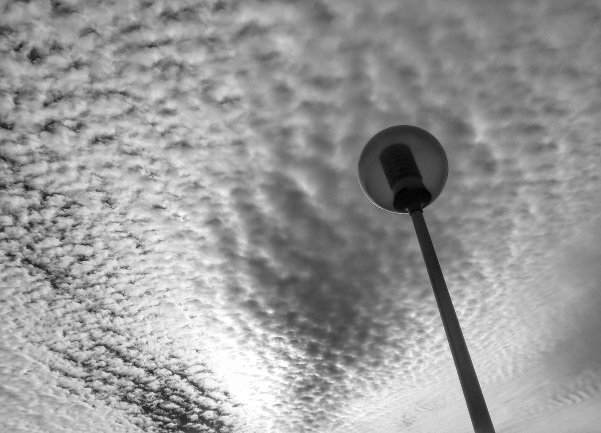 #light #clouds

#blackandwhitephotography