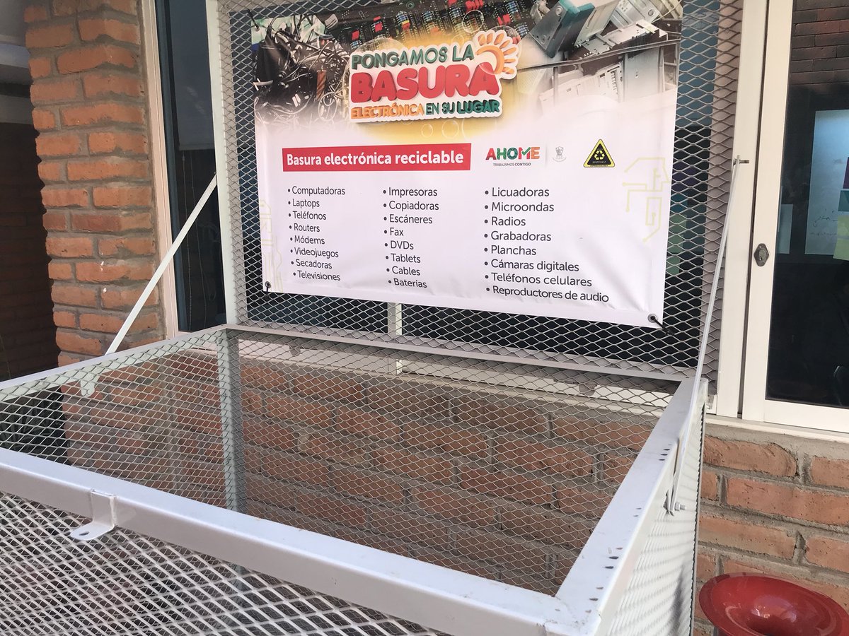 tomatovalley's tweet photo. El #hub #basetech en Los Mochis Sinaloa es receptor de basura electrónica, apoyamos esta gran iniciativa del @MpioAhome #recicla #basuraelectronica @smlmx y @Luxelare ponen la basura electrónica en su lugar. https://t.co/VS5PrMqNrw