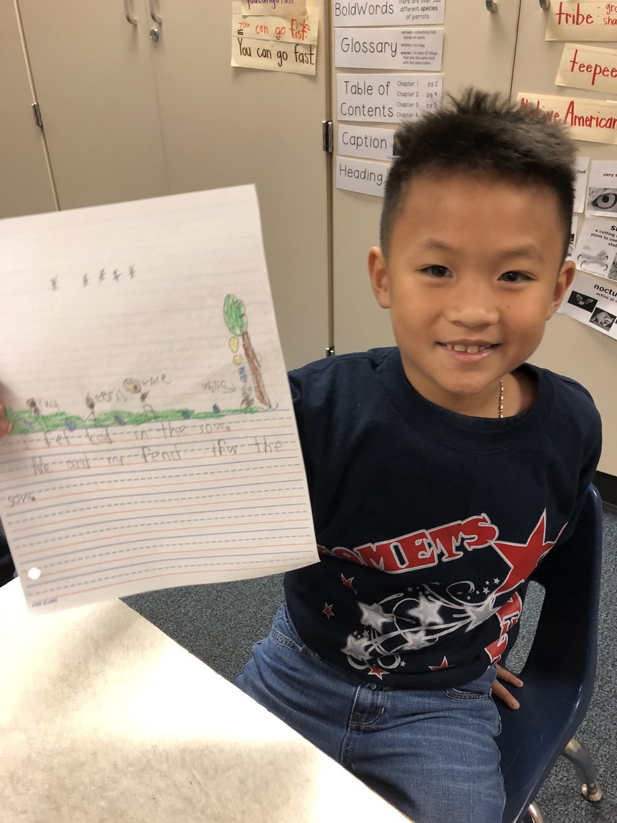 kfin34's tweet photo. We love making connections and writing about our experiences! #FirstGrade @ChancellorComet https://t.co/FFHCGJRtdA