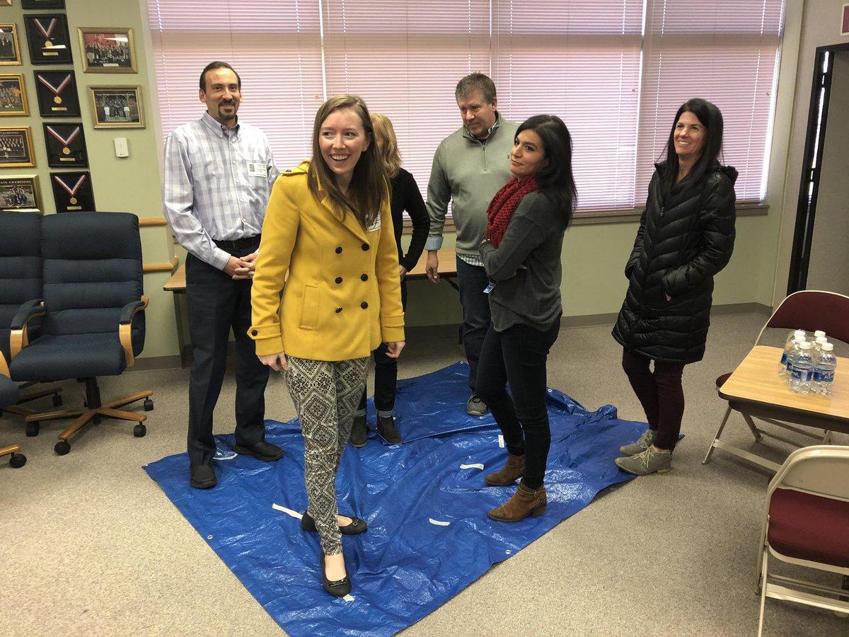 FeketeEDU's tweet image. Exploring the idea of conquering a task using either a fixed or growth mindset. #dupagetech