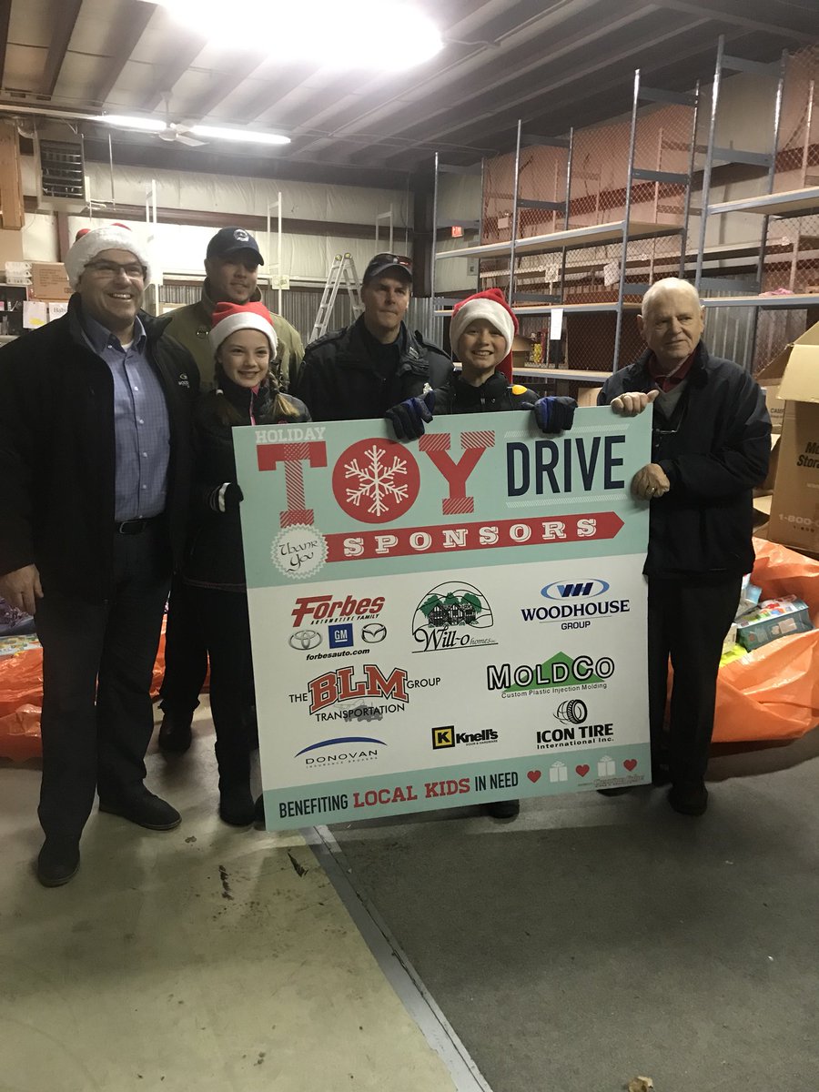 ColinsToyDrive's tweet photo. There was some Christmas Magic in the air this morning as Mike and his team from Woodhouse delivered their donation direct to @TSAKitchener.  Thanks to @KitchFire for assisting!  @ChiefRehill #MerryChristmas #lovemyhood #ToysAPlenty https://t.co/SoUYpnaXEC