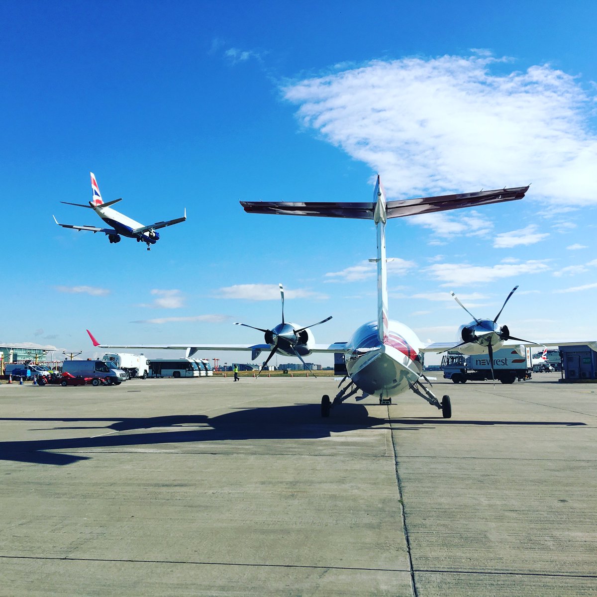 Where will your <a href="/AvantiEVO/">Avanti EVO</a> be taking you, this weekend? #FridayFeeling <a href="/PiaggioA/">Piaggio Aerospace</a> #flygreen #flyprivate #luxury