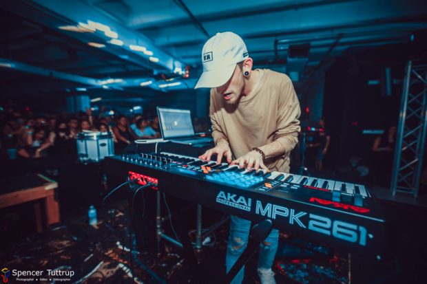 Kick off #SundayFunday with #SnapCracklePop! Volume 12 featuring <a href="/FRND69/">NOT FRND</a> <a href="/MKJaff/">MKJ</a> <a href="/tysonkraft/">Tyson Kraft</a> <a href="/TwinCaverns/">Twin Caverns</a> &amp; more! Listen here: raverrafting.com/snap-crackle-p…