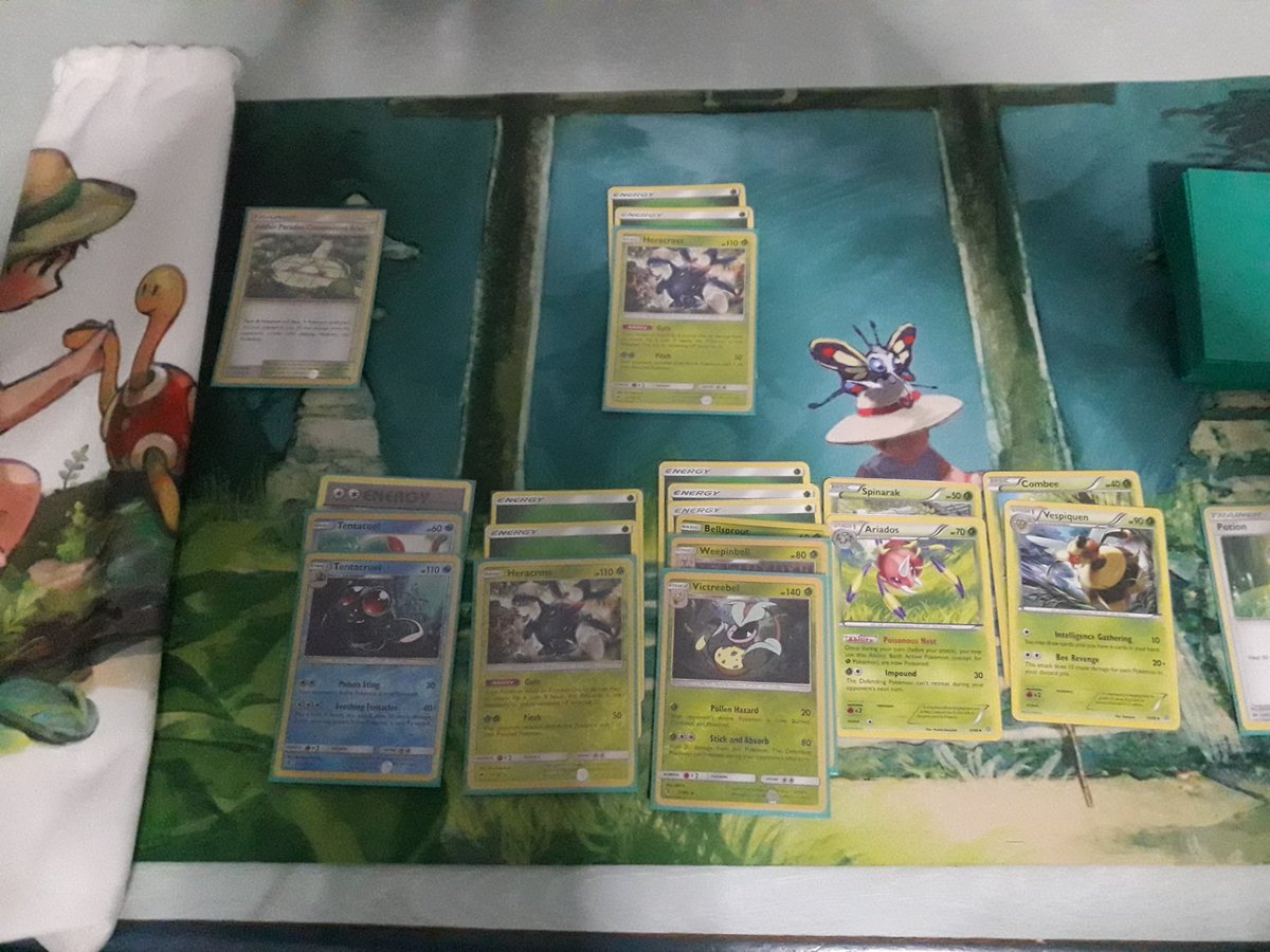 nicholaslimth's tweet image. new #PokemonTCG mat.
the artists who drew these arts are amazing.
#Pokemon #BugTypes