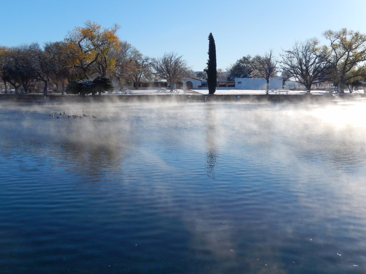 Balmorhea State Park tweet media