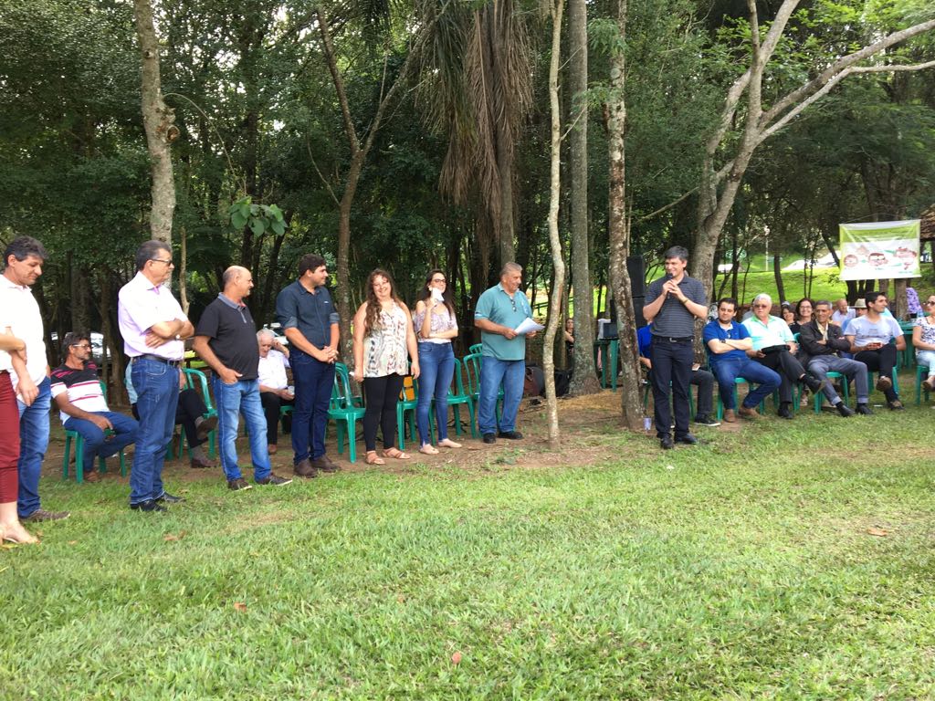 mjrbrambilla's tweet photo. #AGRICULTURAFAMILIAR🤠A assembleia do STTR #SantaHelena #RegionalOeste aconteceu no decorrer dos últimos dois dias. Estamos participando juntamente com os associados da confraternização com muita satisfação. O secretário de juventude da #FETAEP @alexandrelealc1 marca presença. https://t.co/xNl0UEbjx4