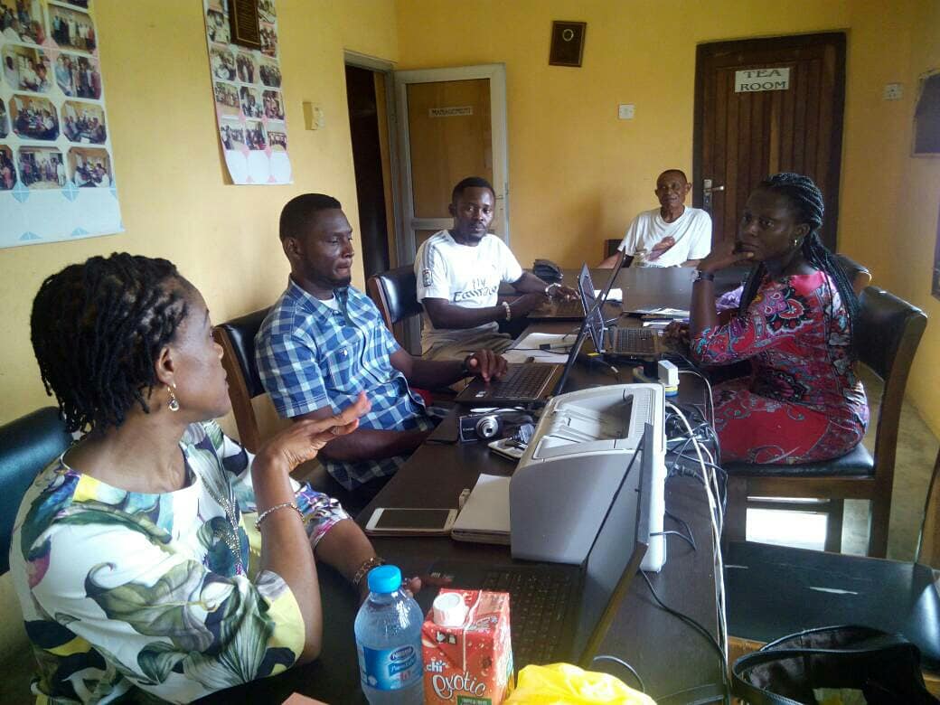 PINDFoundation's tweet photo. Antof Rural Resource Development Centre (ARRDEC) team being trained by Tessy Ochu on Monitoring and Evaluation Framework Development. #CoachesAndMentors #GetCAPABLE https://t.co/lkV2OTRqtW