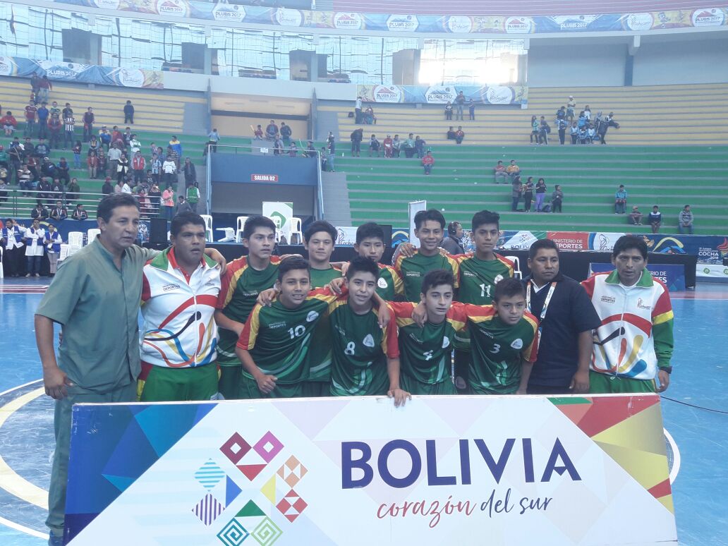 XXIIICocha2017's tweet photo. Futsal masculino Bolivia gana a Argentina 2 a 1 y pasa a la final. https://t.co/edhYwjGbza