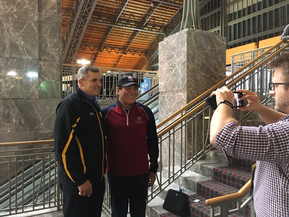 JessLKendall's tweet image. Two wonderful people together - Vince Papale and Michael Linnington from @wwp #ArmyNavy #MediaRow