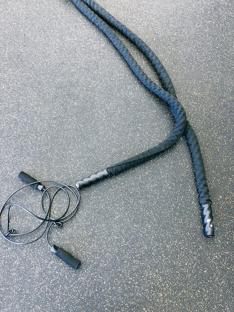 PeteMcMurray's tweet photo. .@ffc_chicago did the @CochranShow &amp; now here for #RopesFri. #LetsGetAfterIt @DaveEanet @AndreaDarlas @RobMartier https://t.co/7X2lD7Io96
