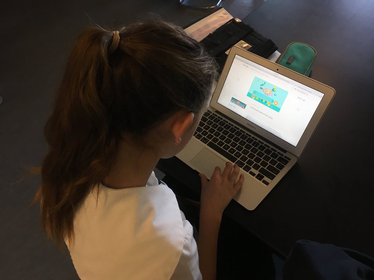 Last day of #HourOfCode2017! <a href="/hamlin/">The Hamlin School</a> #6thgrade girls enjoying  <a href="/Google/">Google</a>'s first-ever, kid-focused #coding #GoogleDoodle