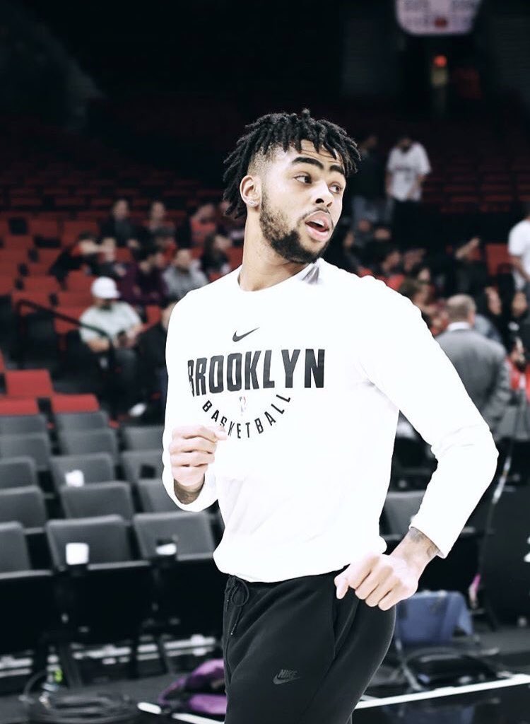 LoLoading's tweet photo. Y’all don’t understand how gorgeous this man is 😍🤷🏽‍♀️🤤 @Dloading https://t.co/sqoFI8NbVA