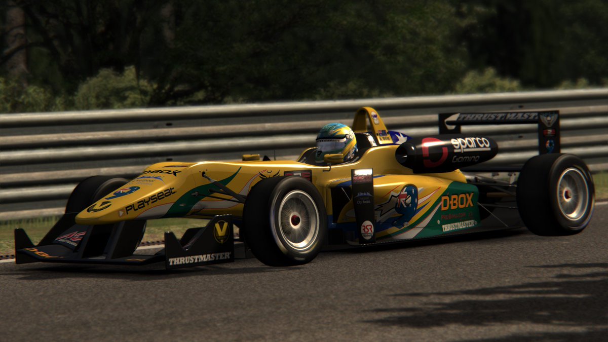 AussieStig_'s tweet photo. Awesome pic of the @AussieStig_ Dallara F312 in action at @circuitspa Painting by Aussie company #Nwrap Graphics https://t.co/c6a1QQm7PS