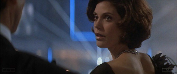 Happy Birthday to Teri Hatcher who turns 53 today! Name the movie of this shot. 5 min to answer! 