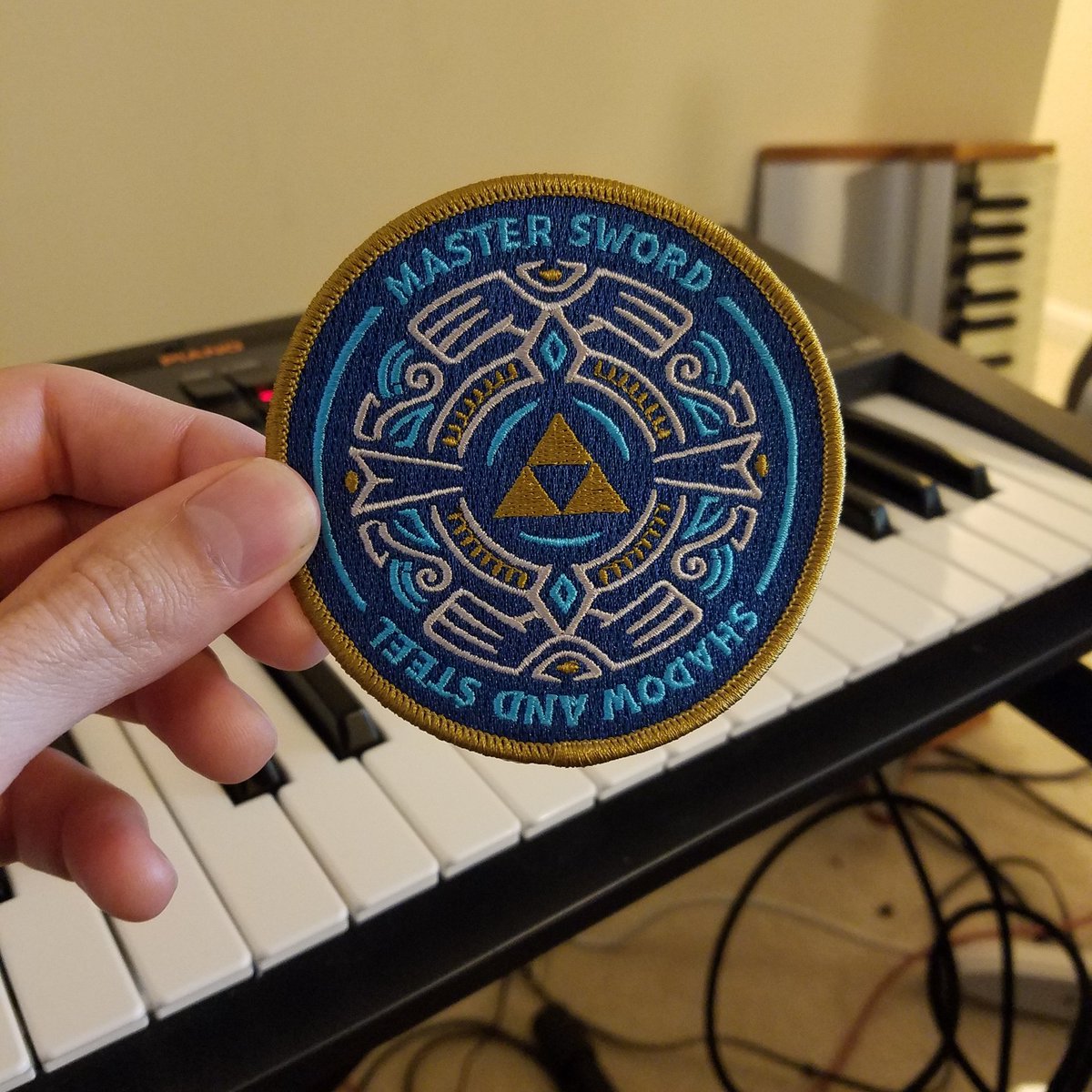 masterswordband's tweet photo. God this patch is gorgeous. If you're coming to @MAGFest make sure to stop by our booth to grab one! Very limited quantities left over from the Kickstarter.
#zelda #LegendOfZelda #mastersword #shadowandsteel #magfest https://t.co/YECeKfLSj3