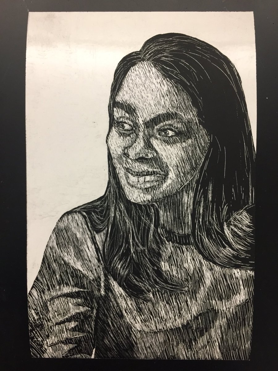 EBHSstudioart's tweet image. #Scratchboard #selfie by Studio art II student Maya Krishnamurthy