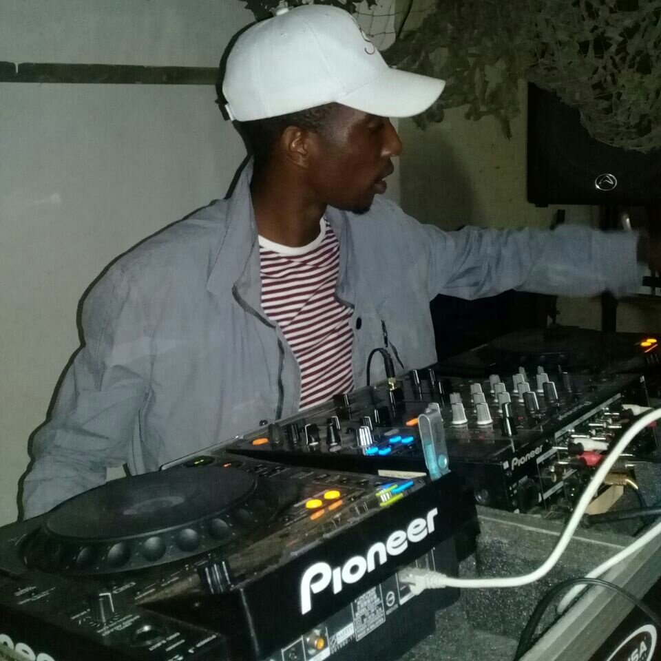 AbstractSaint's tweet image. #NewProfilePic