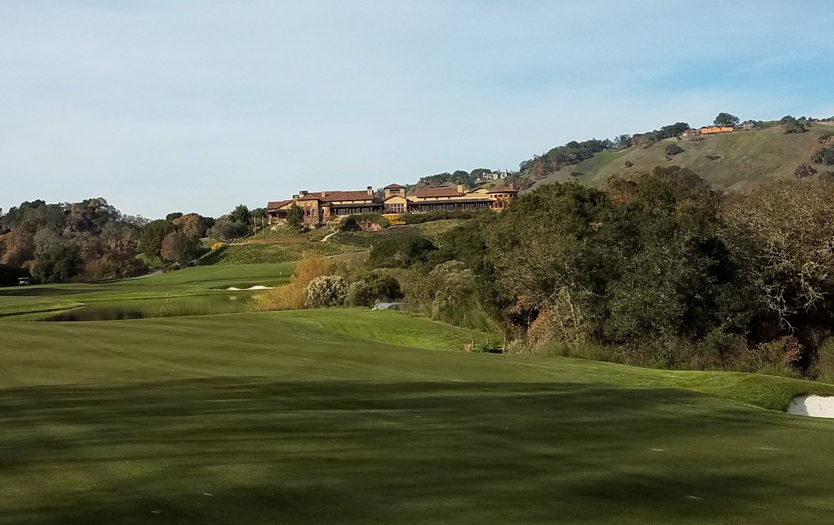 GTWNJACK's tweet photo. How did the market do today? #GolfPorn #Mayacama https://t.co/0qhnpmFtdO
