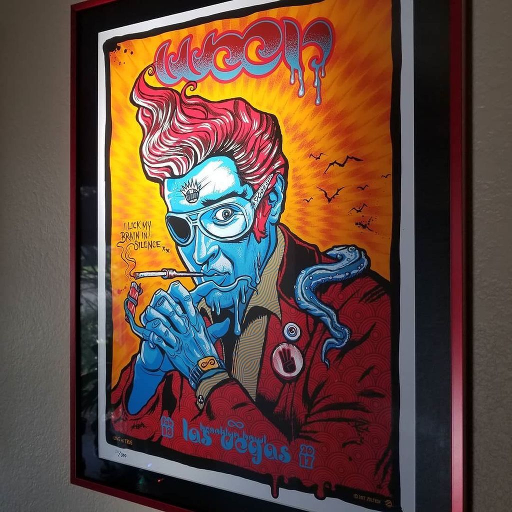 scottk52's tweet image. #sunlightreflection #offthekitchenfloor #ween #perfectlighting ift.tt/2yPouVw