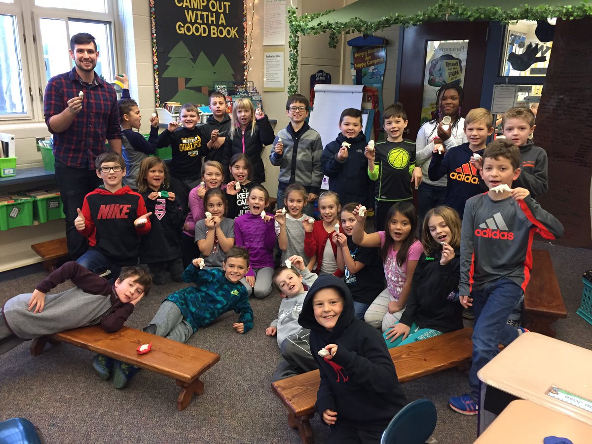 hewitt_mr's tweet photo. Who knew learning could be so messy? And we didn't even have to dig! Third graders made their own cast fossils using clay and plaster! https://t.co/aSB38rbgT8