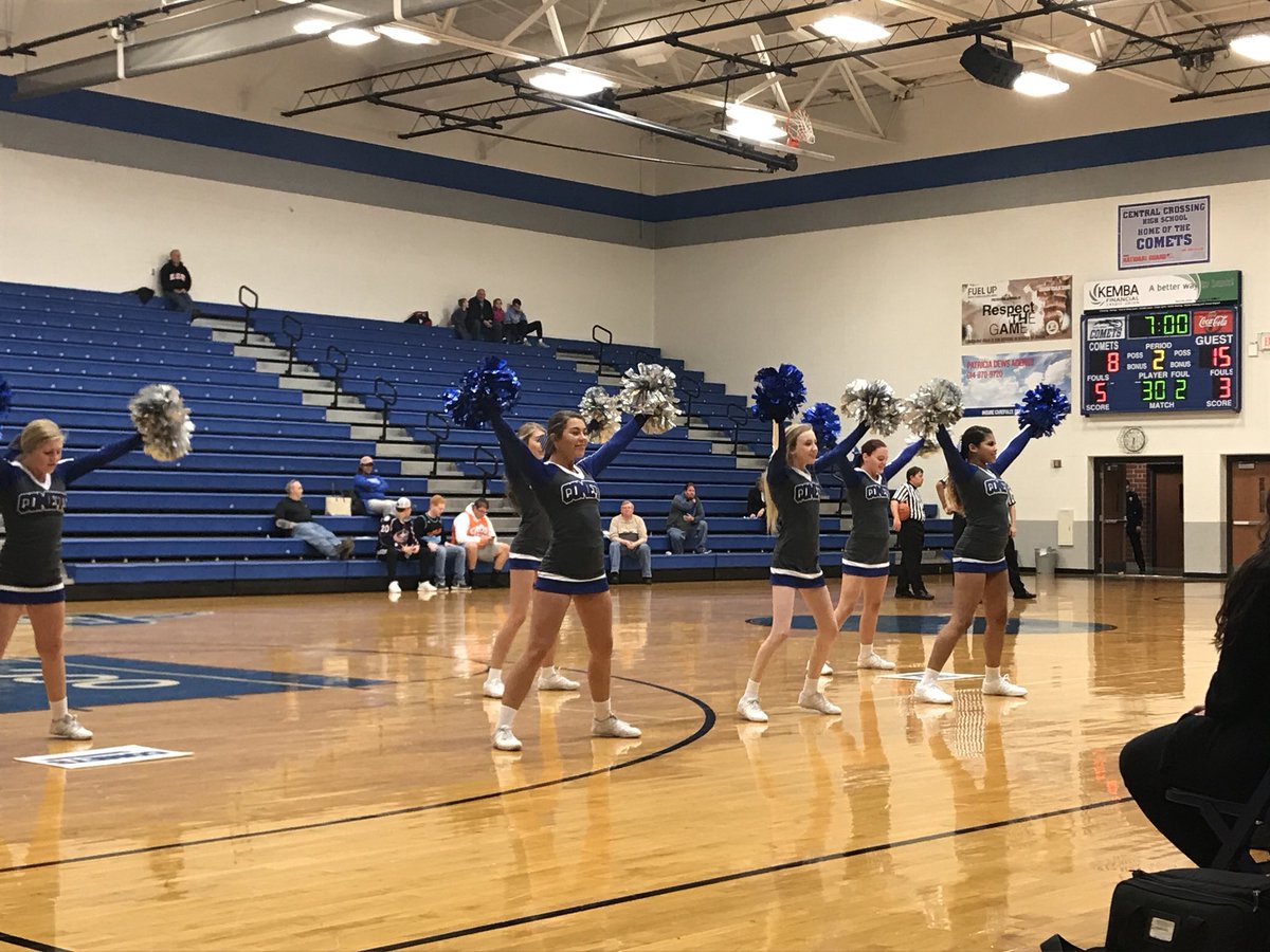 CCHS_Cheer's tweet photo. Friday Night Basketball with the Comets! #BeattheBears https://t.co/EWL7XYXsXX