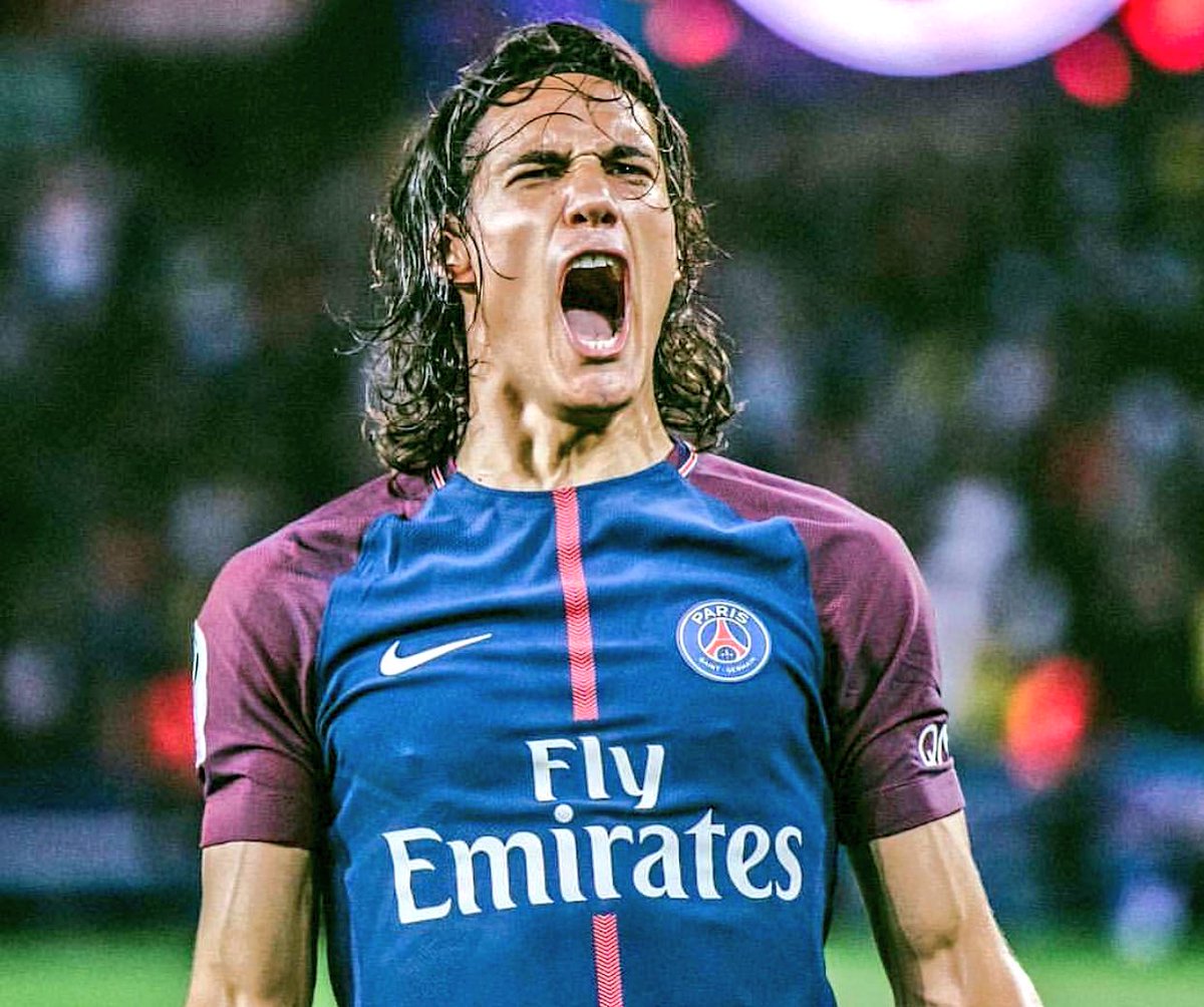 Edinson Cavani has set up a match on December 28th in the Estadio Ernesto Dickinson to raise money for the Association of Children with Down Syndrome.

He did the same for children suffering from cancer last year. 👏🏻👏🏻👏🏻