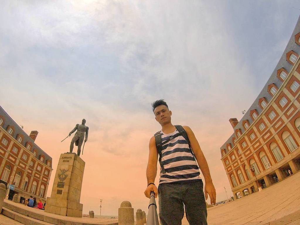 Jeffer_8a's tweet image. #goprosession #streetphotography