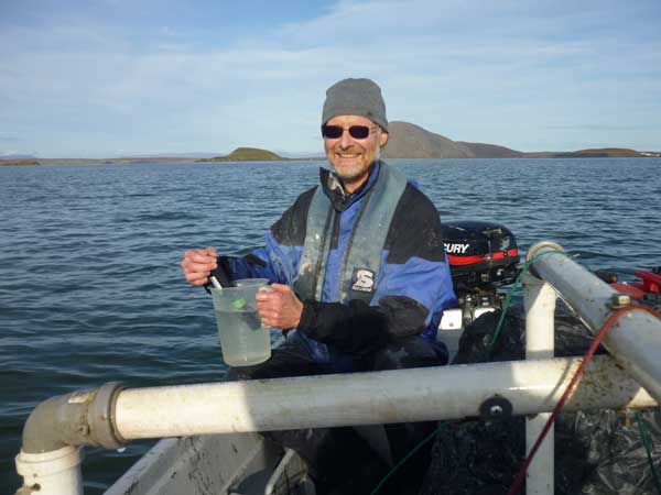 Turner_Designs's tweet image. Using the FluoroSense to Map the Evolution of #Cyanobacteria Blooms 
#fluorometer turnerdesigns.com/field-instrume…