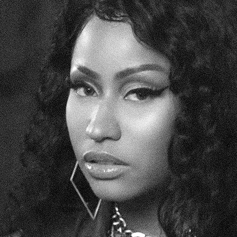 MicheleMinaj's tweet photo. Gente tô ficando tão triste 😢 Nicki não deu um sinal de vida 
#HappyBirthdayNickiMinaj https://t.co/f7uS6K0KLi