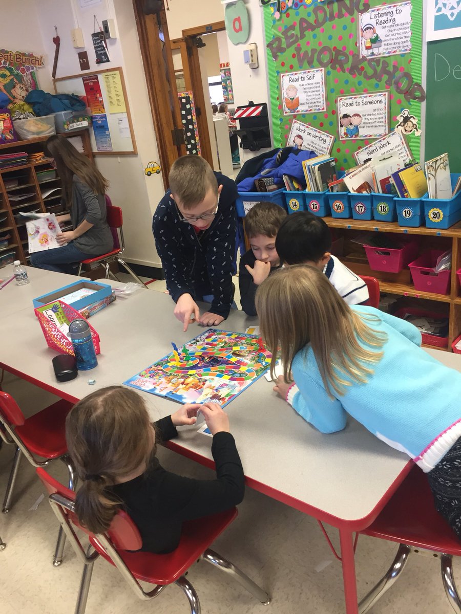 Thank you @SherrieSkap for having 5th grade leaders work with your ss! @GarfieldGator