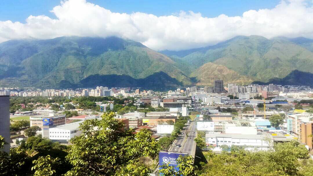 AndreHernandz's tweet image. Caracas, que bella eres