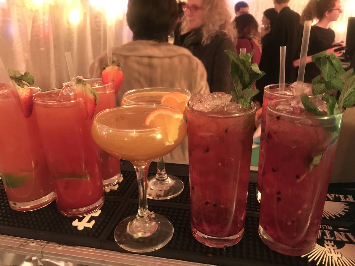 Lols. Come and join us in 2017 on Instagram 😂😂😂😘 x.com/ProvenanceKitc…