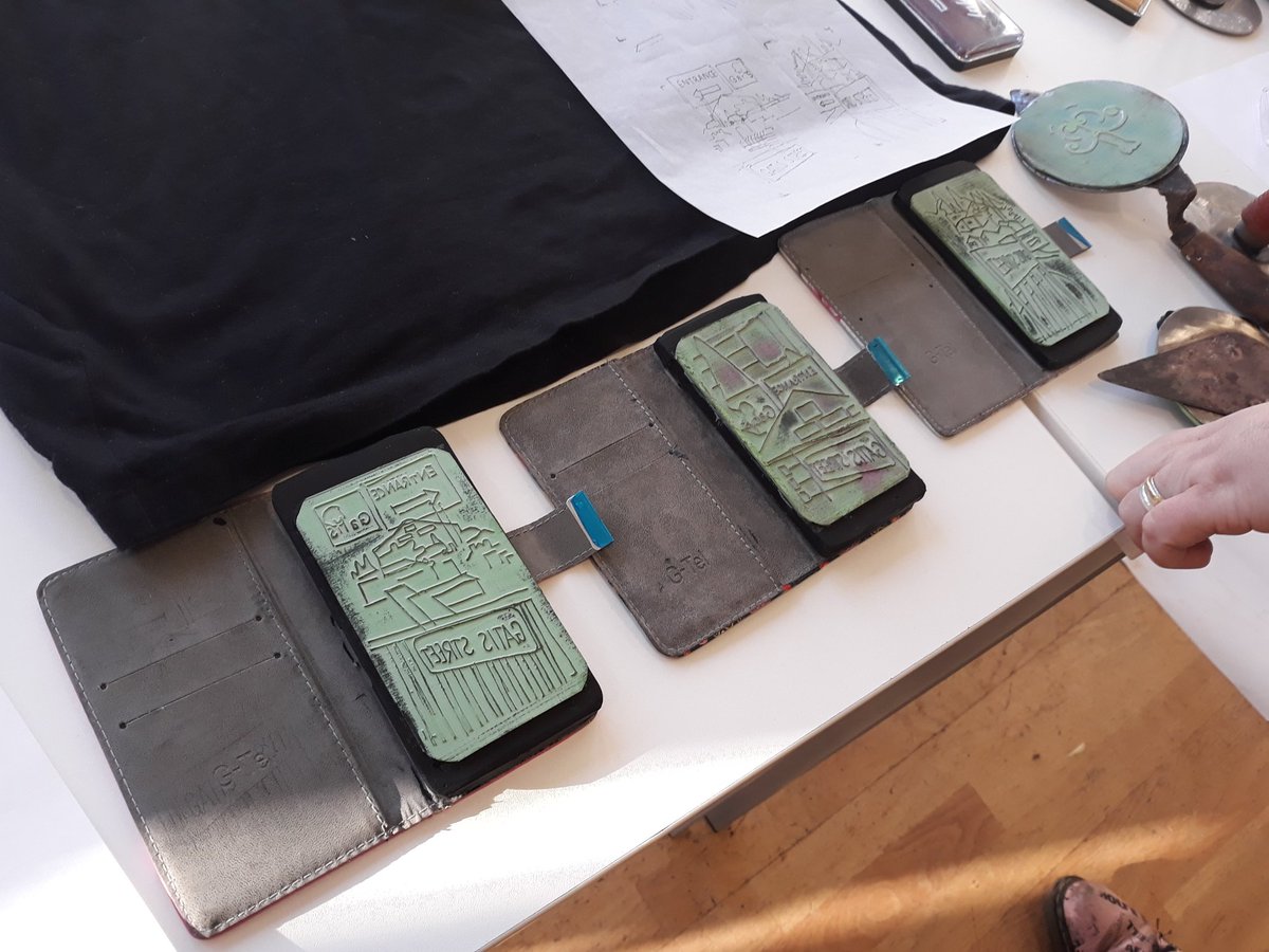 SajidaCarr's tweet photo. Thank u for having @CreativeBCuk as part of @MakerCentric. Inspirational stories from participants &amp; artists. What a unique collaboration between Birmingham &amp; Blackcountry  #connectedcommunities #multiplepartnerships https://t.co/1q2kA5l9B8