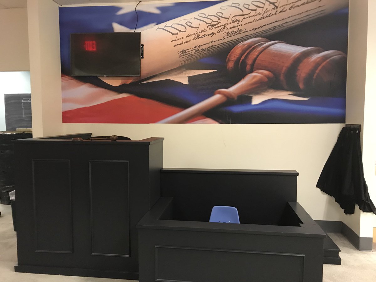 CMFindlay1's tweet image. Come check out our new Court Room- Kids can sit in the stand and use a real gavel! This interactive exhibit encourages children to tell stories and share opinions while engaging in role play. Just don't forget your judge's robes!