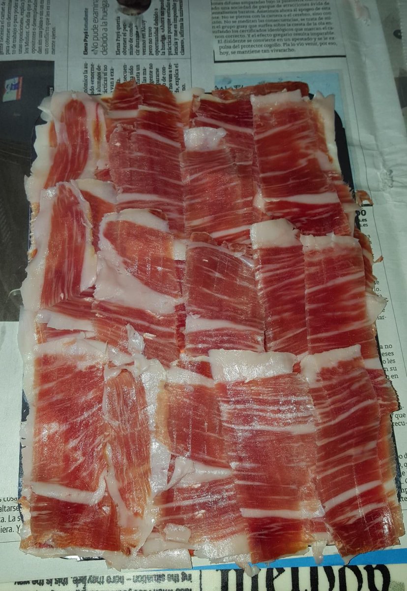infojamoncortad's tweet photo. Jornada de puente... Jornada de corte. Por Jamon Cortado un buen Esencia Única @IbericosCOVAP https://t.co/dOG5GRMKdL
