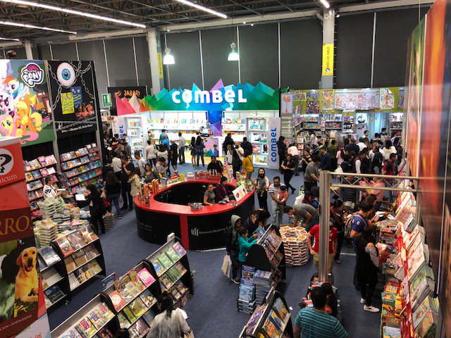 BeavertonLib's tweet image. Three librarians just went to a book fair (FIL) in Guadalajara to purchase books in Spanish for the whole county. 
You'll see the books on the shelves starting in February. #FIL2017