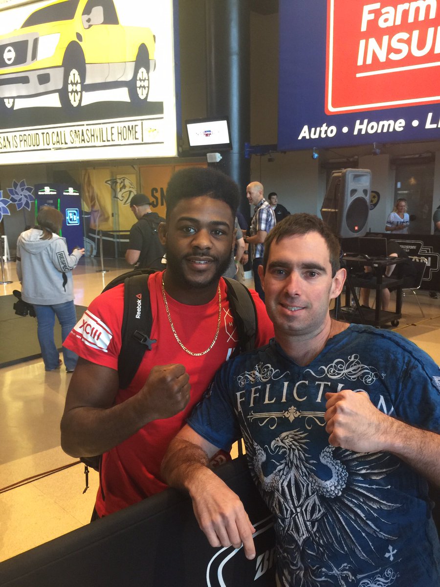 TheRealPres10's tweet image. @FunkMaster_UFC wishing you good luck tomorrow night vs Marlon Moreas from Nashville!#TeamFunkMaster 👊🏼