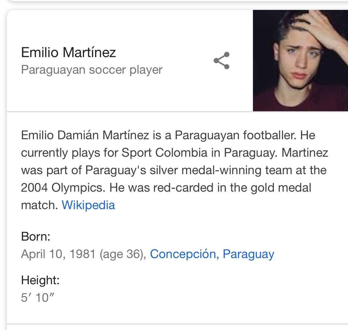 emartineeez's tweet photo. Idk what happened but from yesterday to today i’m 36 years old and i’m a soccer player and apparently i’m 3 years older than my twin brother! We are getting older lol 😂 https://t.co/x8gU6ihKuq